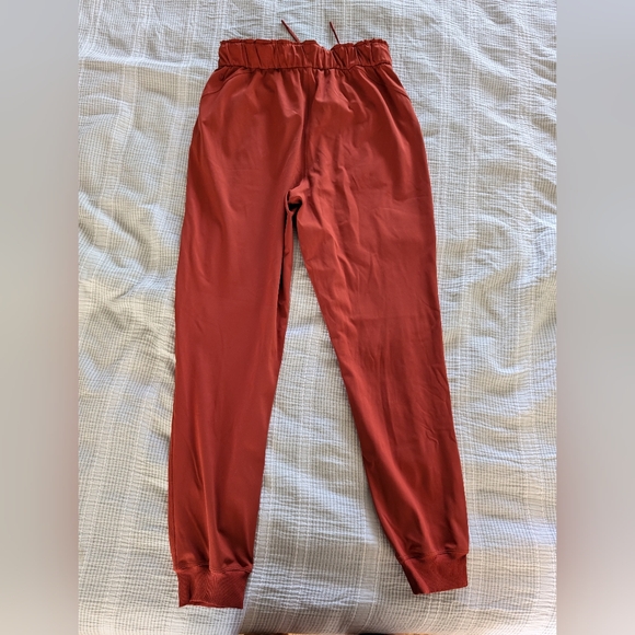 Lululemon Stretch High-Rise Jogger *Full Length Cayenne Pepper - Picture 4 of 4